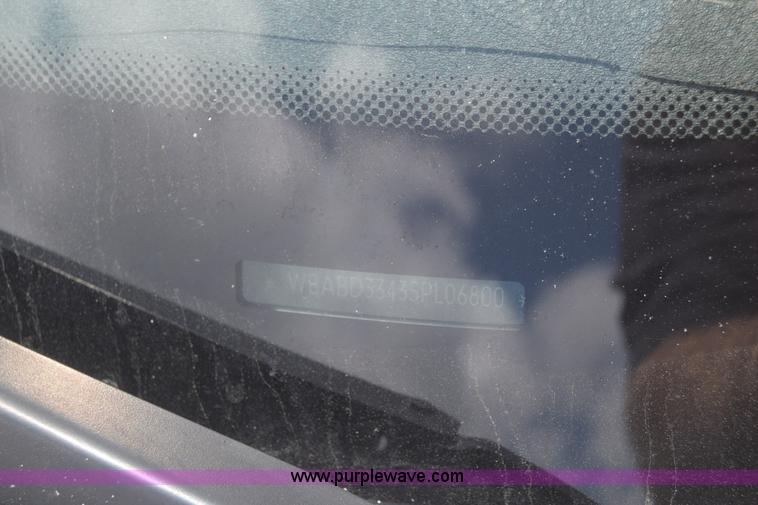 image for item K2950 2005 BMW 325i