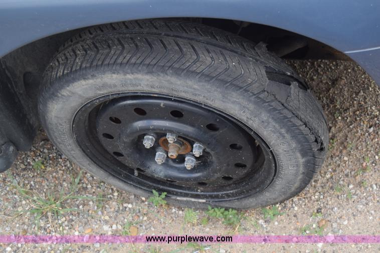 image for item K2956 1999 Ford Taurus