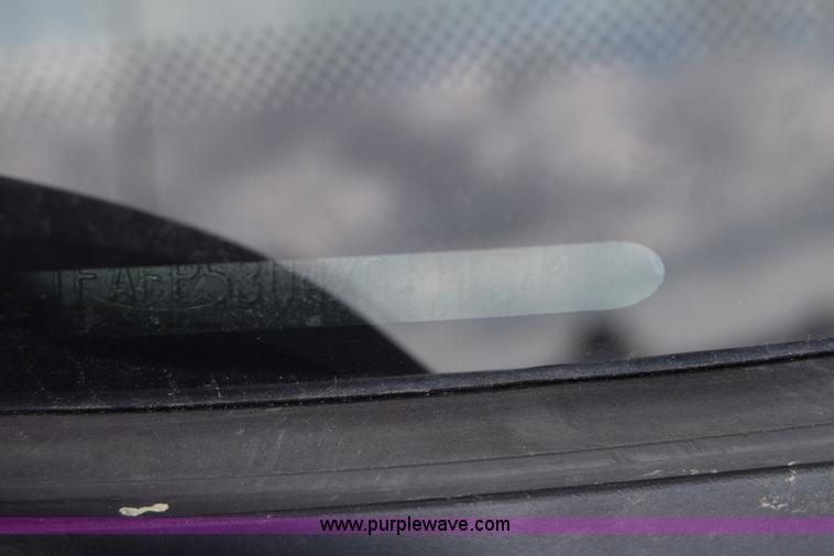 image for item K2956 1999 Ford Taurus