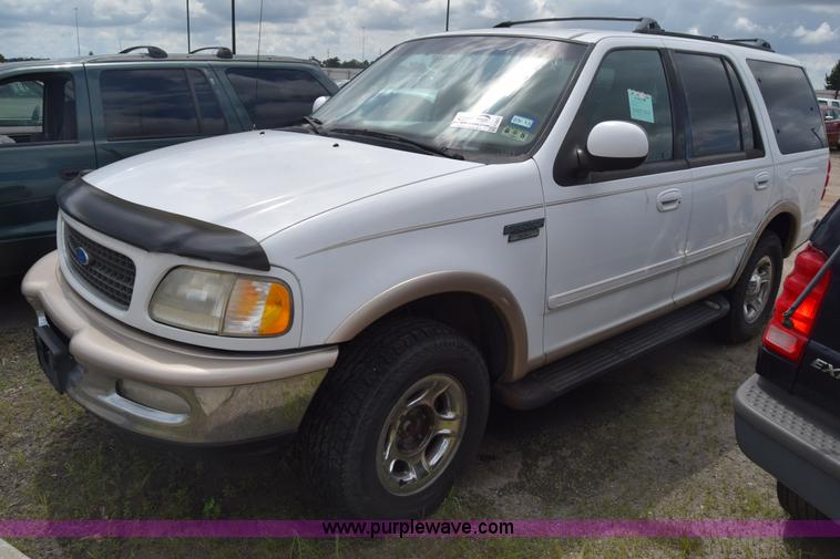 image for item K2957 1997 Ford Expedition SUV