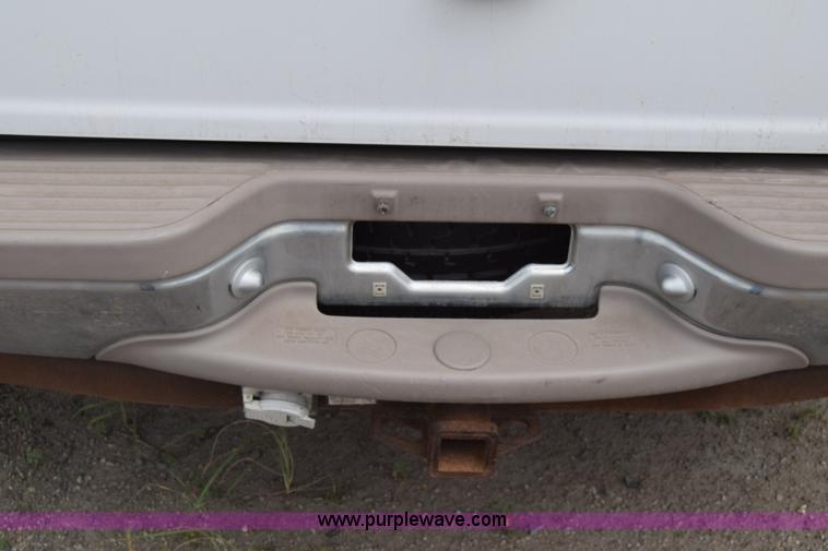 image for item K2957 1997 Ford Expedition SUV