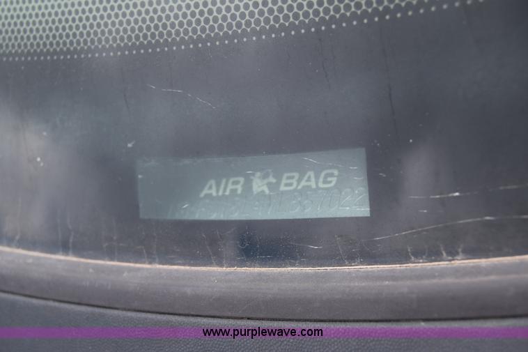 image for item K2957 1997 Ford Expedition SUV