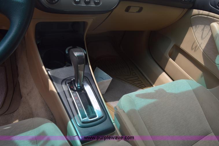 image for item K2958 2005 Honda Civic Hybrid