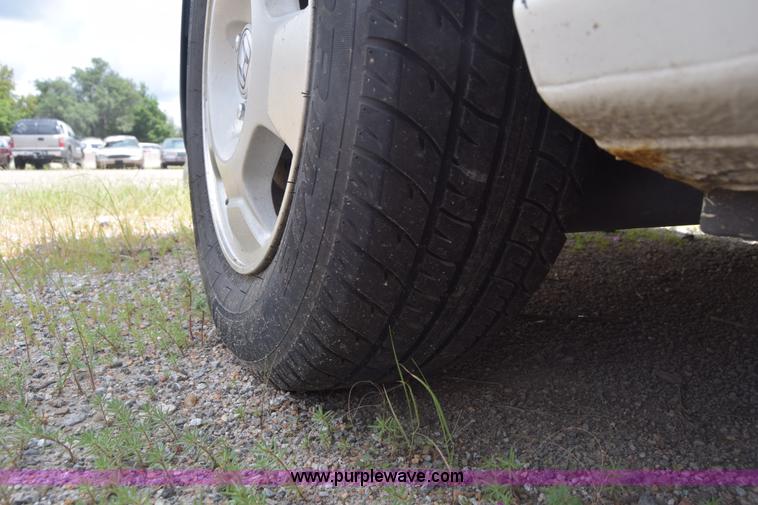 image for item K2958 2005 Honda Civic Hybrid