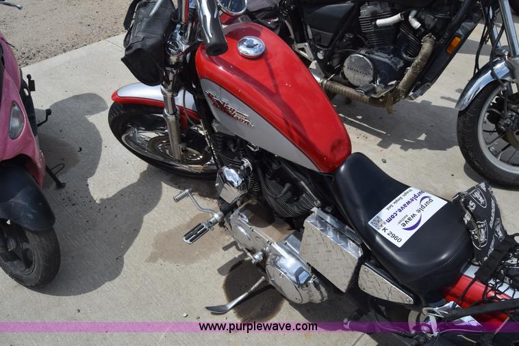 image for item K2960 2002 Harley Davidson XL1200C Sportster motorcycle