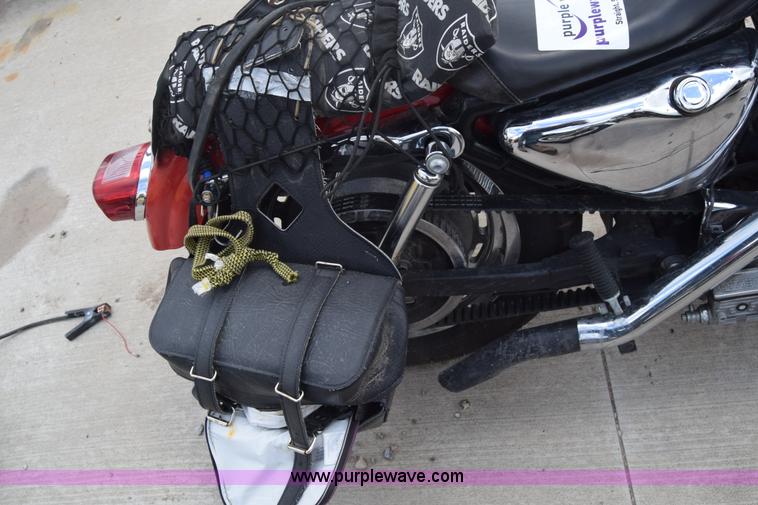 image for item K2960 2002 Harley Davidson XL1200C Sportster motorcycle