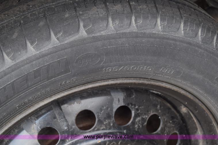 image for item K2961 2003 Toyota Corolla