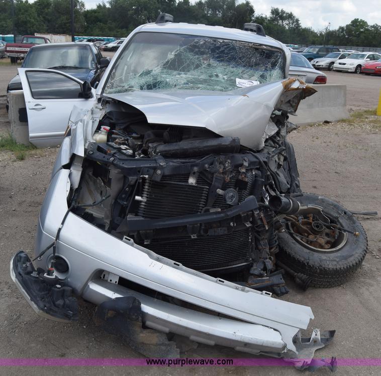 image for item K2963 2005 Nissan Pathfinder SUV