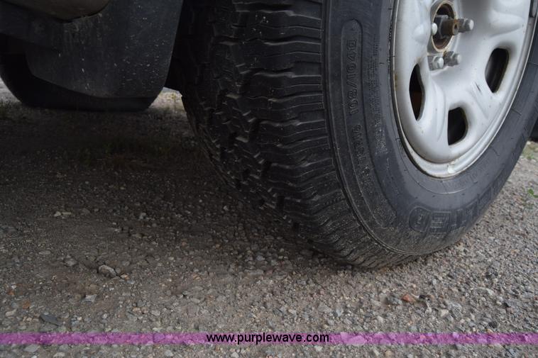 image for item K2963 2005 Nissan Pathfinder SUV