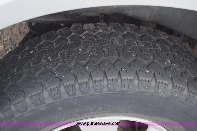 image for item K2963 2005 Nissan Pathfinder SUV