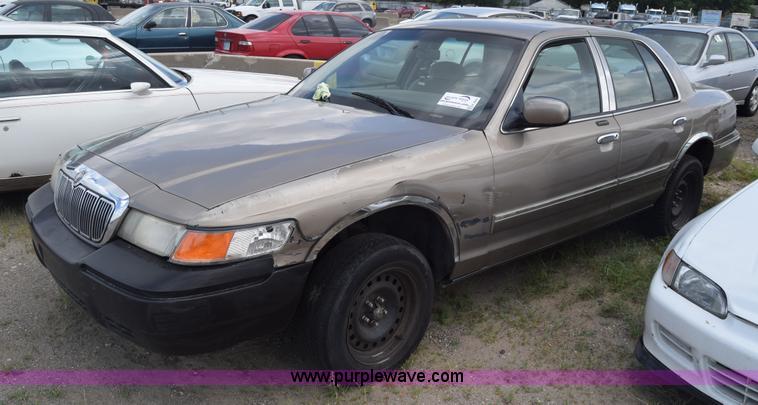 image for item K2964 2002 Mercury Grand Marquis