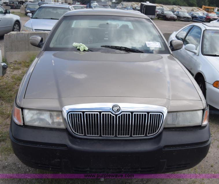 image for item K2964 2002 Mercury Grand Marquis