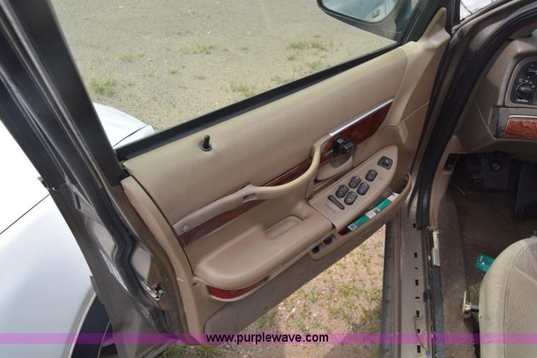 image for item K2964 2002 Mercury Grand Marquis