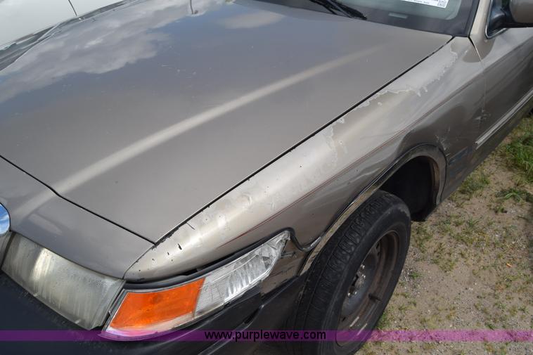 image for item K2964 2002 Mercury Grand Marquis