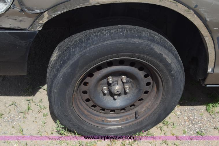 image for item K2964 2002 Mercury Grand Marquis