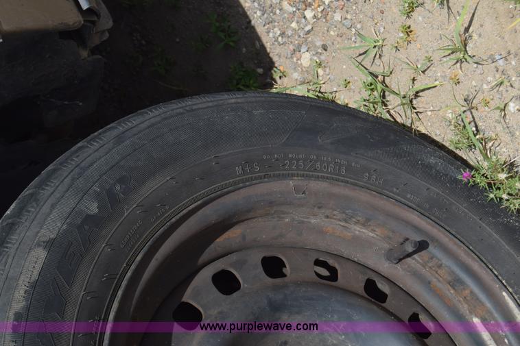 image for item K2964 2002 Mercury Grand Marquis