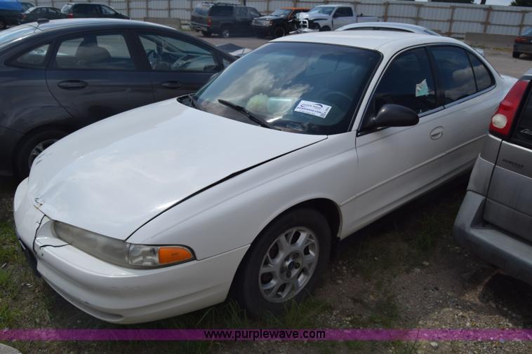 image for item K2965 2001 Oldsmobile Intrigue