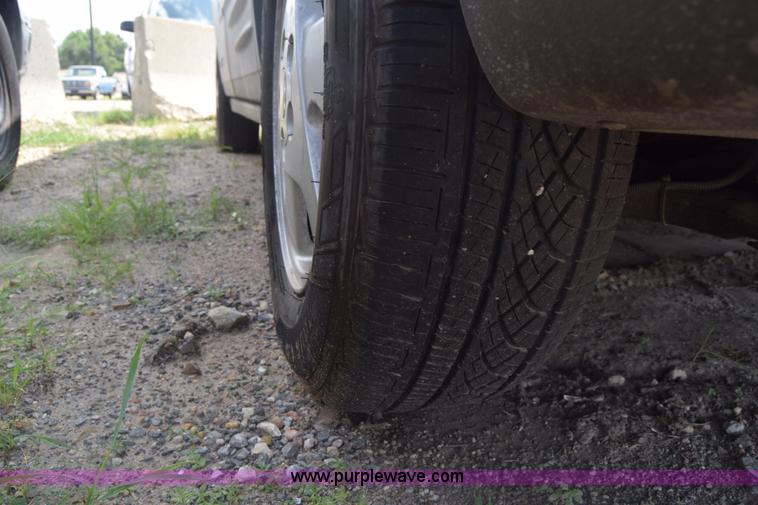 image for item K2966 2001 Pontiac Aztek SUV