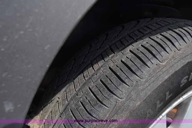 image for item K2966 2001 Pontiac Aztek SUV