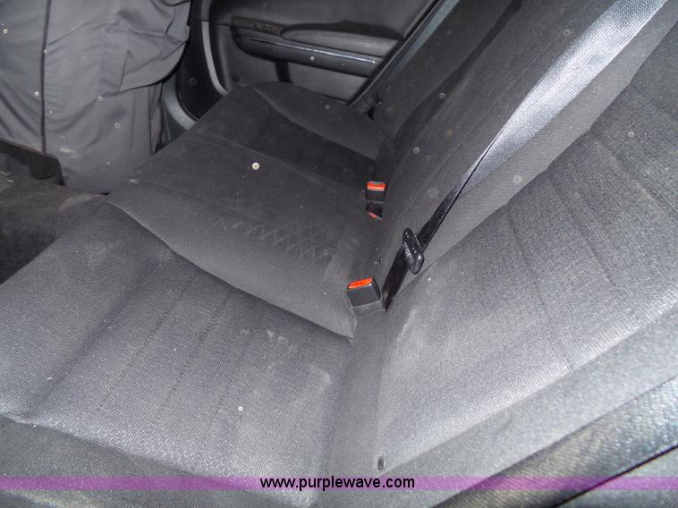 image for item J4008 2014 Dodge Charger Police