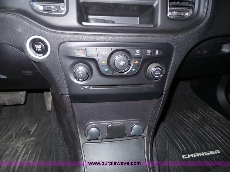 image for item J4008 2014 Dodge Charger Police