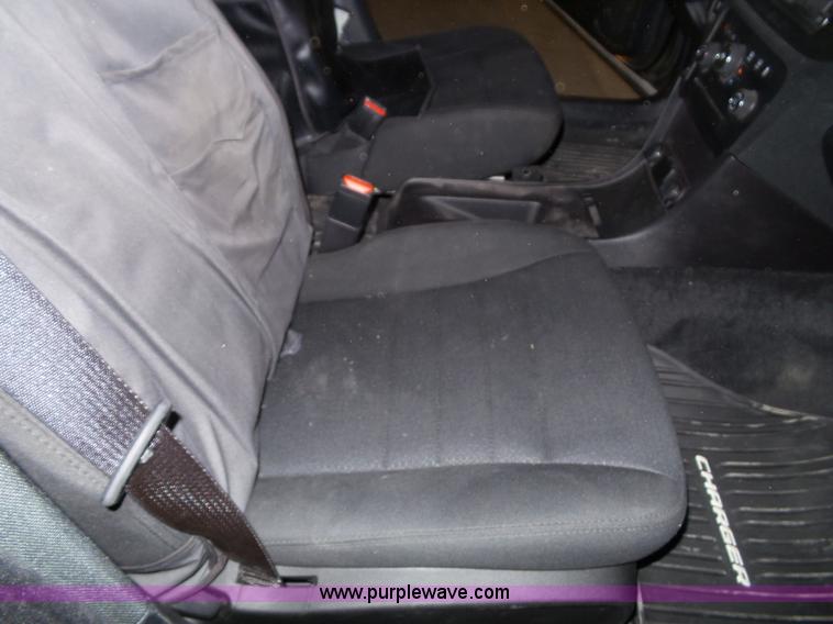 image for item J4008 2014 Dodge Charger Police