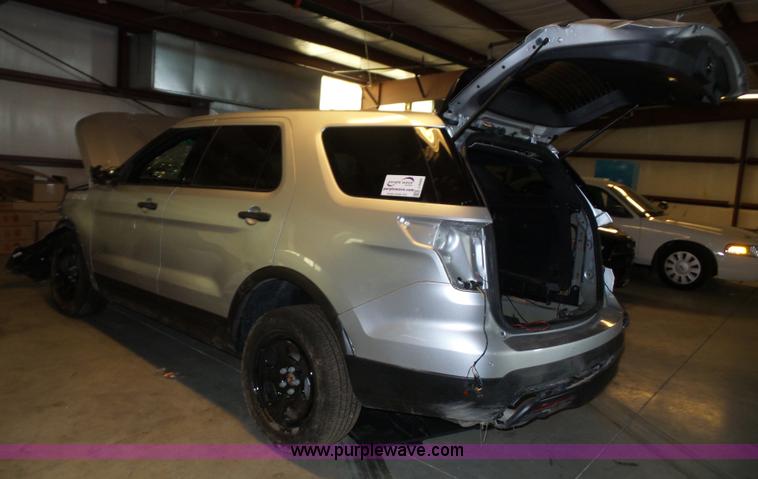 image for item J4009 2016 Ford Explorer Police SUV