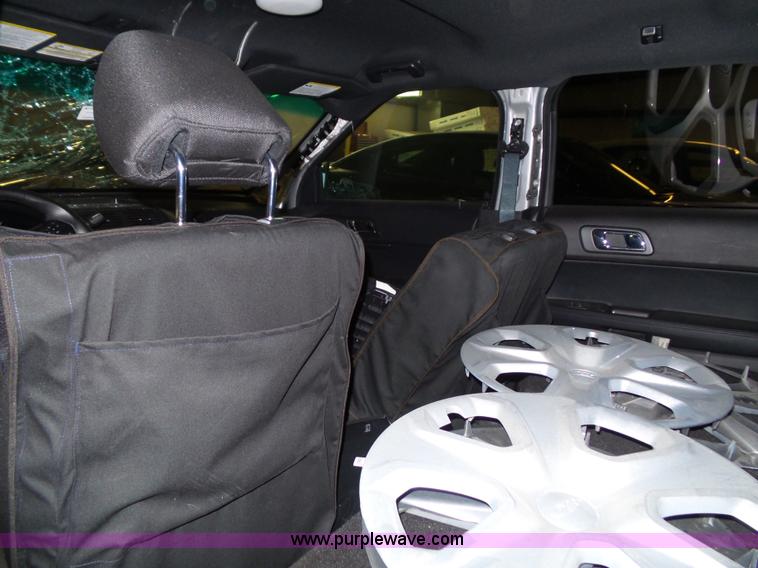 image for item J4009 2016 Ford Explorer Police SUV