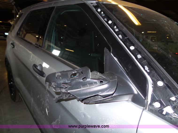 image for item J4009 2016 Ford Explorer Police SUV