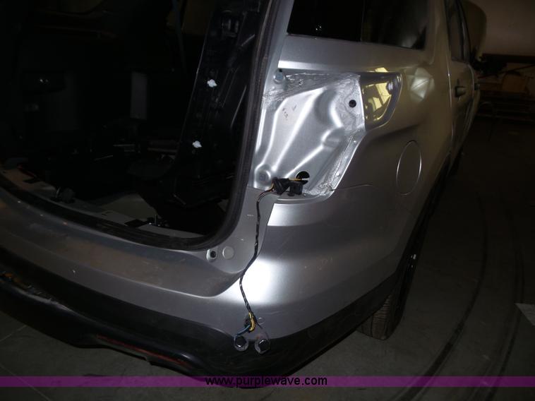 image for item J4009 2016 Ford Explorer Police SUV