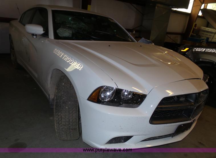 image for item J4010 2014 Dodge Charger Police