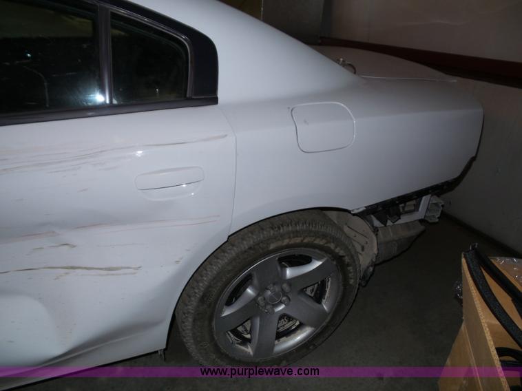 image for item J4010 2014 Dodge Charger Police