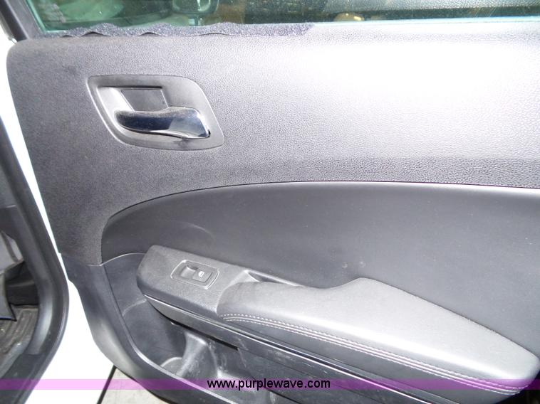 image for item J4010 2014 Dodge Charger Police