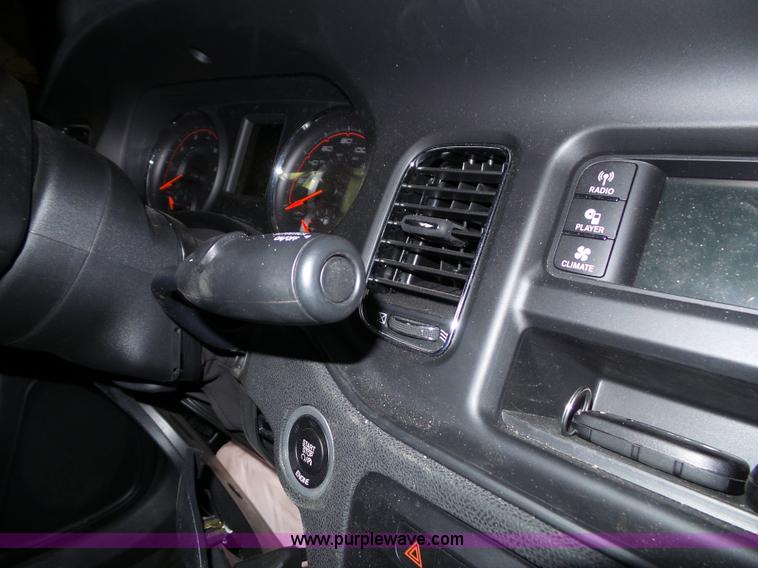 image for item J4010 2014 Dodge Charger Police