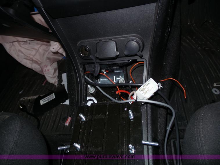 image for item J4010 2014 Dodge Charger Police