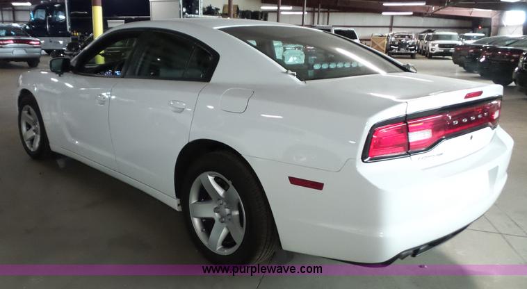 image for item J4011 2014 Dodge Charger Police