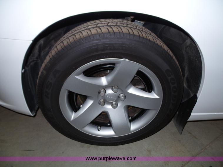 image for item J4011 2014 Dodge Charger Police