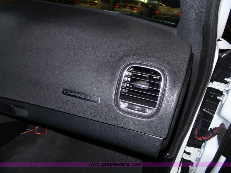 image for item J4011 2014 Dodge Charger Police