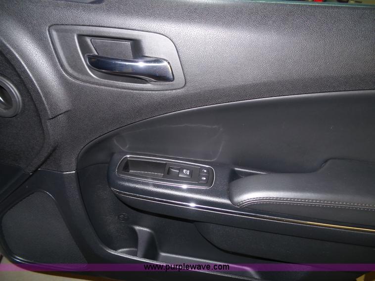 image for item J4011 2014 Dodge Charger Police