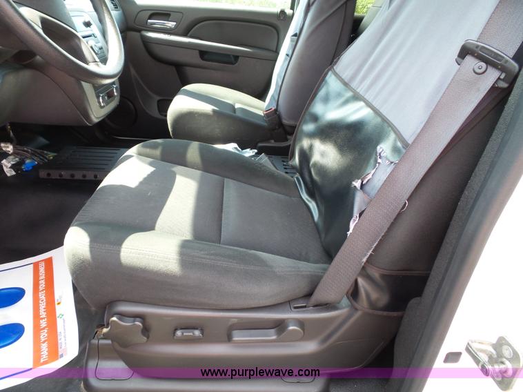 image for item J4012 2012 Chevrolet Tahoe Police SUV