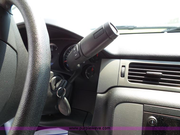 image for item J4012 2012 Chevrolet Tahoe Police SUV