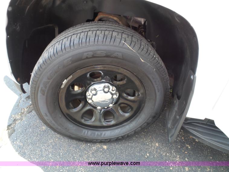 image for item J4012 2012 Chevrolet Tahoe Police SUV