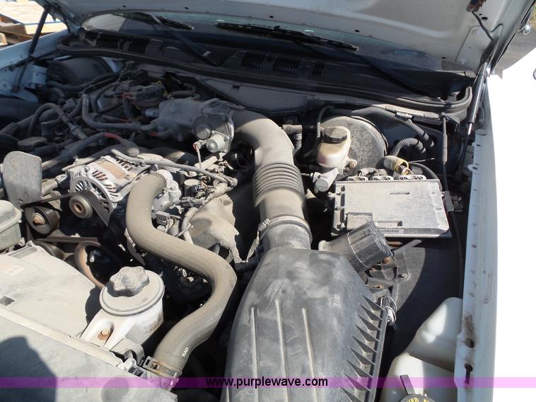 image for item J4013 2009 Ford Crown Victoria Police Interceptor