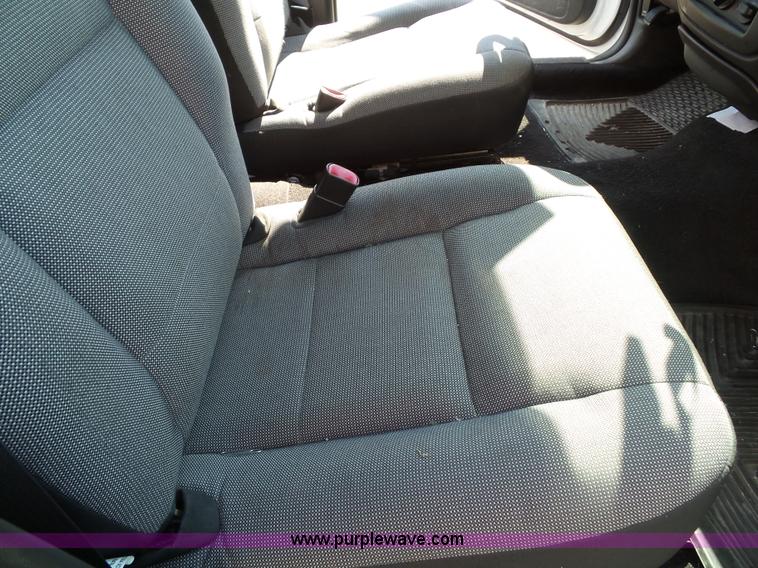 image for item J4013 2009 Ford Crown Victoria Police Interceptor