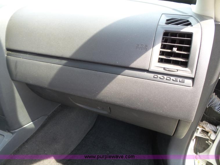 image for item J4015 2008 Dodge Charger