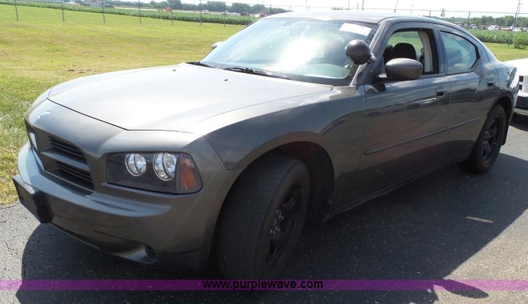 image for item J4016 2010 Dodge Charger