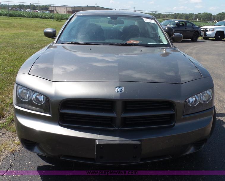 image for item J4016 2010 Dodge Charger