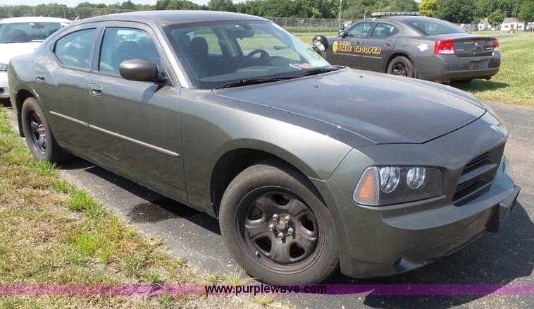 image for item J4016 2010 Dodge Charger