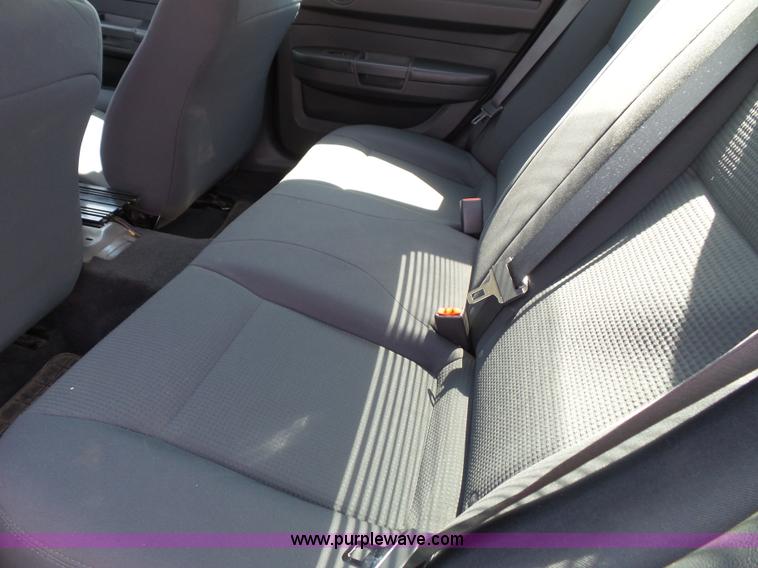 image for item J4016 2010 Dodge Charger