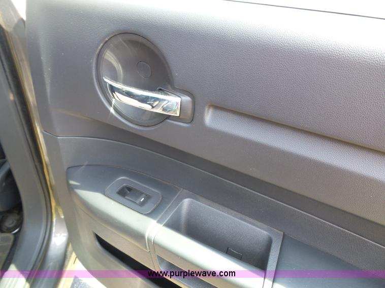 image for item J4016 2010 Dodge Charger